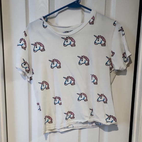 On Fire Tops - Unicorn Emoji Print Short Sleeve Tee